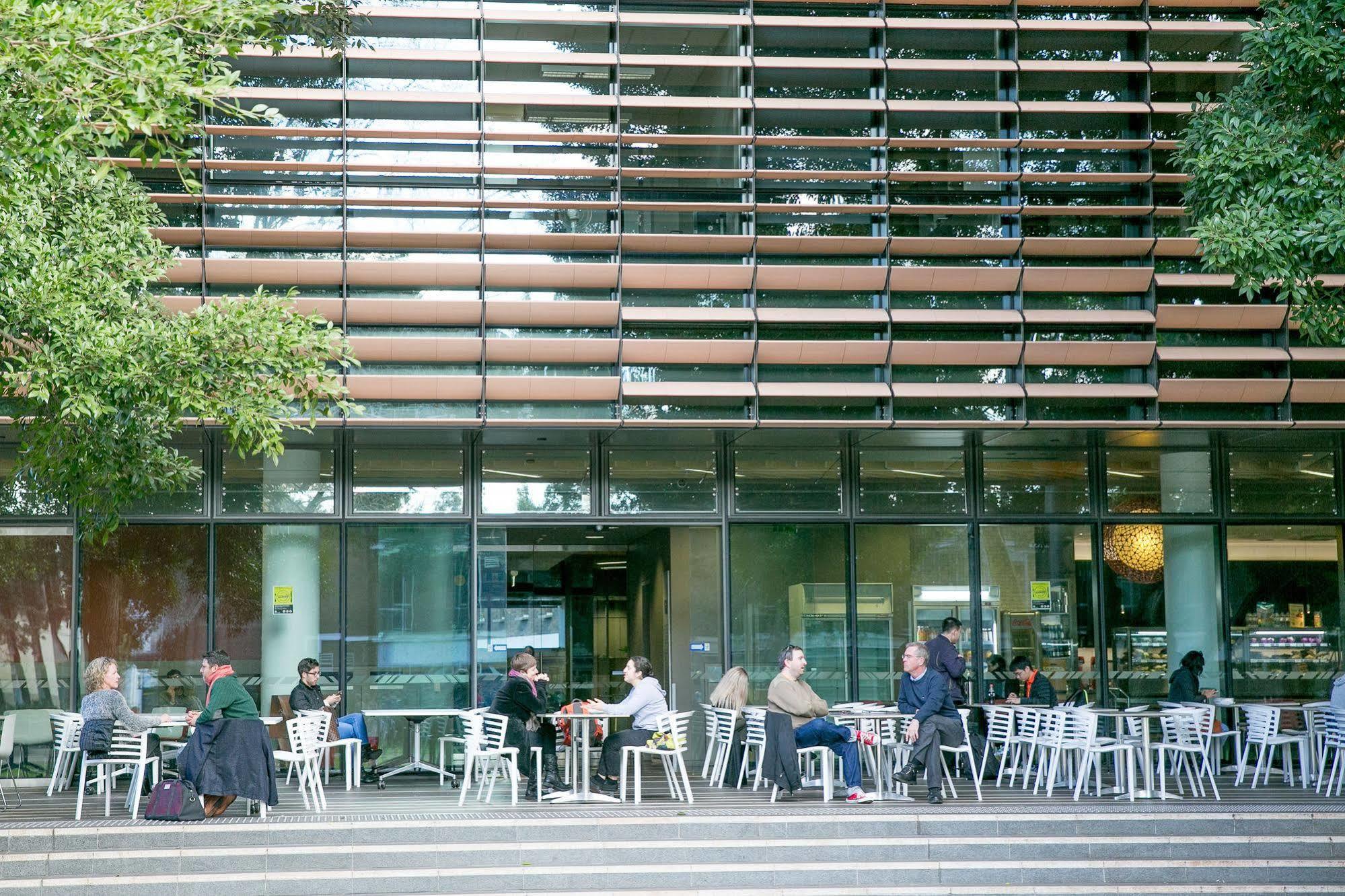 Racecourse Space Pop Up Randwick エクステリア 写真