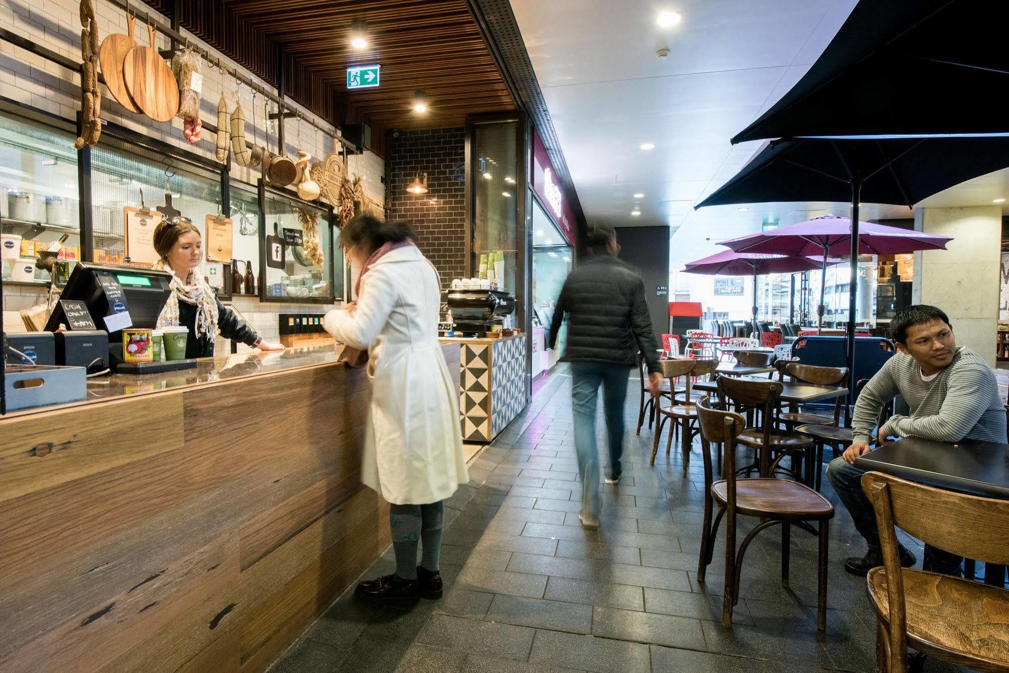 Racecourse Space Pop Up Randwick エクステリア 写真